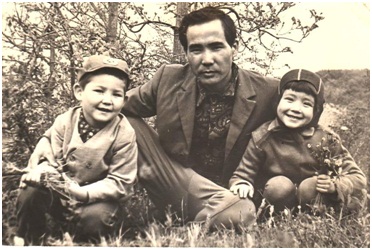 Бидулла Джалилович с сыновьями Тимуром и Рус ланом